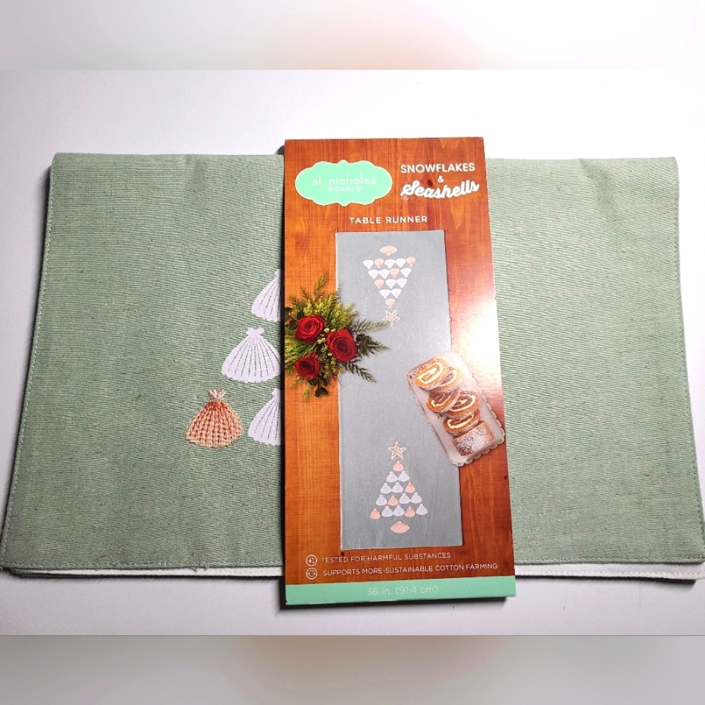 St. Nicholas Square Snowflakes & Seashells Table Runner